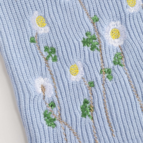 V-NECK KNIT CAMISOLE MID-LENGTH DRESS WITH EMBROIDERED FLORAL PATTERN - Picture 6 of 9